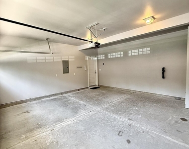325 Whetstone Drive - Photo Thumbnail 37