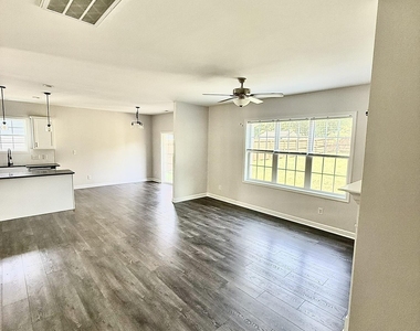 325 Whetstone Drive - Photo Thumbnail 3
