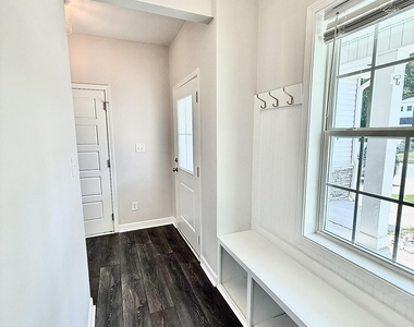 325 Whetstone Drive - Photo Thumbnail 18