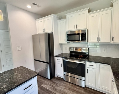 325 Whetstone Drive - Photo Thumbnail 12