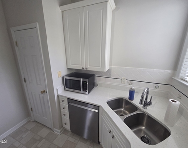 11034 Louson Place - Photo Thumbnail 20
