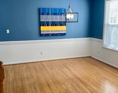 11034 Louson Place - Photo Thumbnail 2