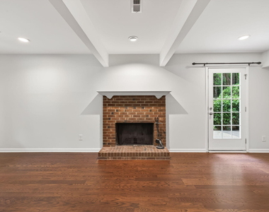 1526 Dirkson Court - Photo Thumbnail 5