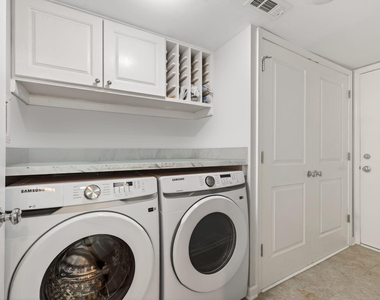 1526 Dirkson Court - Photo Thumbnail 14