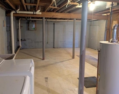 44 W Constitution Drive - Photo Thumbnail 16