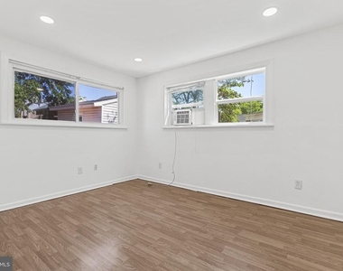8030 New Riggs Road - Photo Thumbnail 11