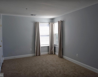 14906 Dennington Drive - Photo Thumbnail 18