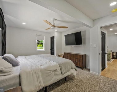 3704 Hamilton Street - Photo Thumbnail 19