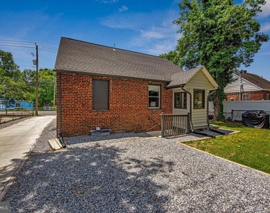 3704 Hamilton Street - Photo Thumbnail 37