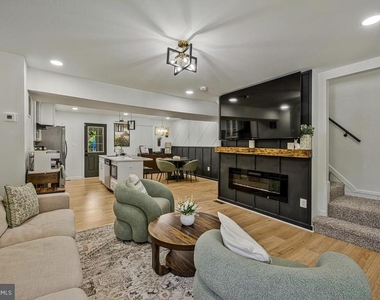 3704 Hamilton Street - Photo Thumbnail 7