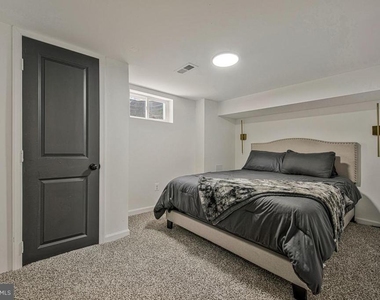 3704 Hamilton Street - Photo Thumbnail 31