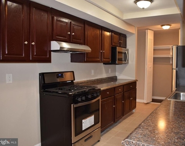 10246 Prince Place - Photo Thumbnail 5
