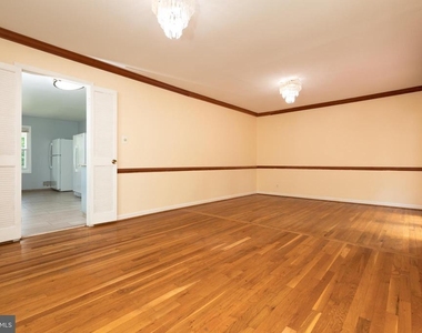 11506 Karen Drive - Photo Thumbnail 20