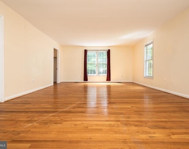 11506 Karen Drive - Photo Thumbnail 32