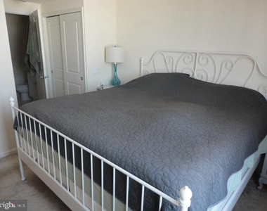 930 Wayne Avenue - Photo Thumbnail 10
