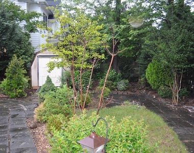 6000 Greentree Road - Photo Thumbnail 19