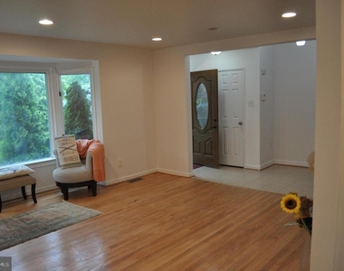 6000 Greentree Road - Photo Thumbnail 25