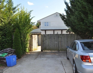 6000 Greentree Road - Photo Thumbnail 12