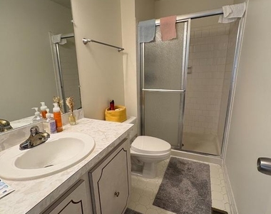 10712 Muirfield Drive - Photo Thumbnail 12