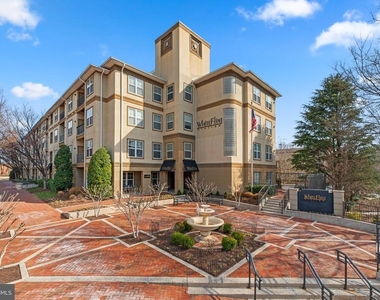 11800 Old Georgetown - Photo Thumbnail 1