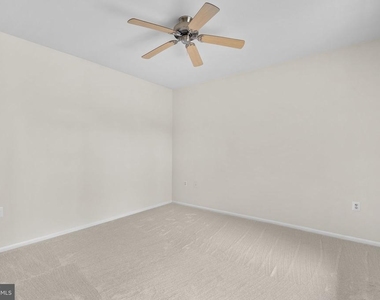 11800 Old Georgetown - Photo Thumbnail 22