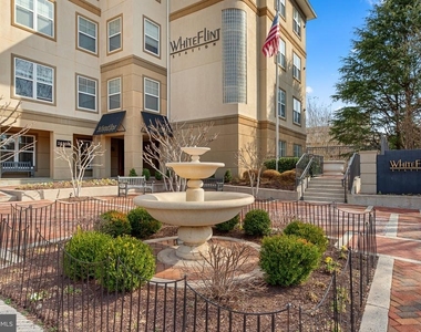 11800 Old Georgetown - Photo Thumbnail 2