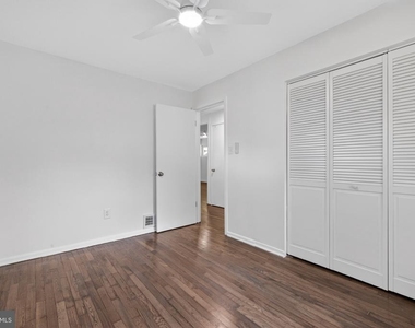 303 Nimitz Avenue - Photo Thumbnail 10