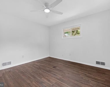 303 Nimitz Avenue - Photo Thumbnail 14