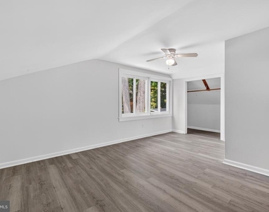 303 Nimitz Avenue - Photo Thumbnail 21
