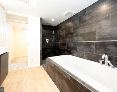 1418 Thornden Road - Photo Thumbnail 7
