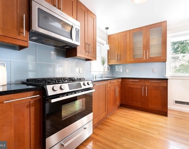 1418 Thornden Road - Photo Thumbnail 1