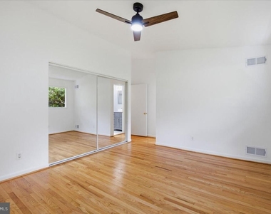 6614 Melody Lane - Photo Thumbnail 31