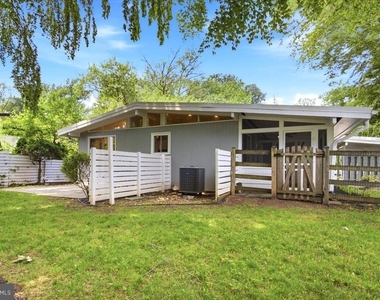 6614 Melody Lane - Photo Thumbnail 12
