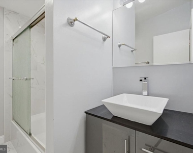 6614 Melody Lane - Photo Thumbnail 22