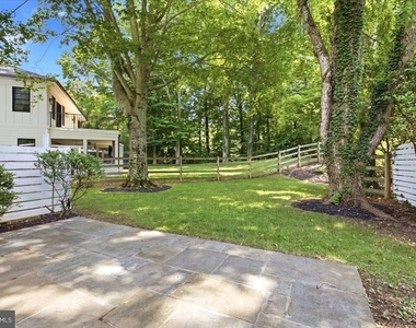 6614 Melody Lane - Photo Thumbnail 11
