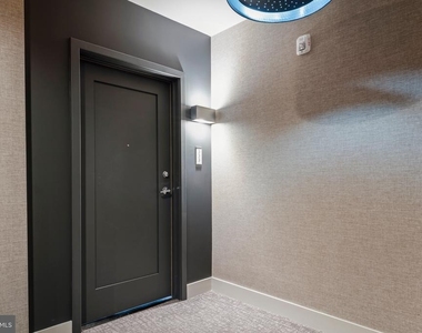 506 Diamondback Drive - Photo Thumbnail 42