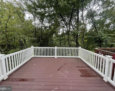 8432 Gold Sunset Way - Photo Thumbnail 16