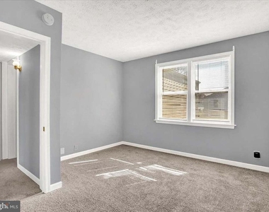 70 Swan Street - Photo Thumbnail 11