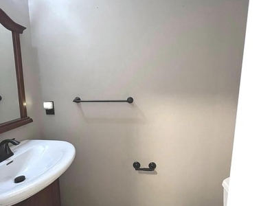 523 Dallam Court - Photo Thumbnail 16