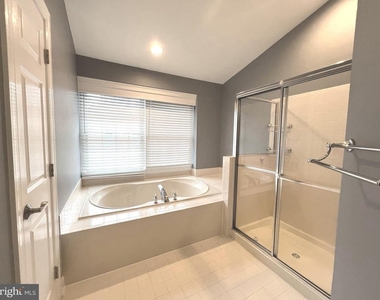 523 Dallam Court - Photo Thumbnail 20