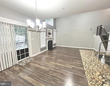 523 Dallam Court - Photo Thumbnail 10