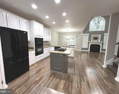 523 Dallam Court - Photo Thumbnail 4