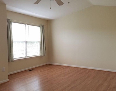 5208 Duke Court - Photo Thumbnail 26