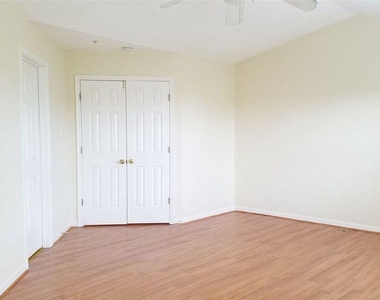5208 Duke Court - Photo Thumbnail 23