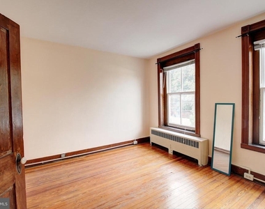 3 Mcmurray Street - Photo Thumbnail 9
