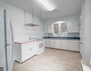 3 Mcmurray Street - Photo Thumbnail 6