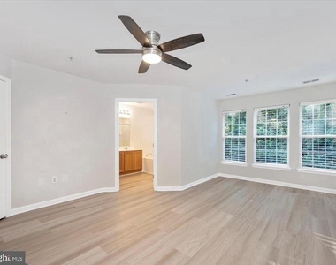 3534 Winthrop Lane - Photo Thumbnail 25