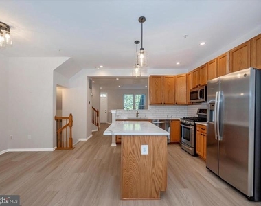 3534 Winthrop Lane - Photo Thumbnail 14