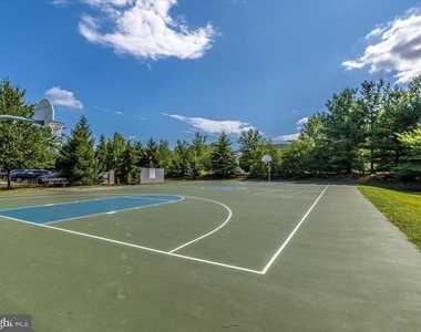 3534 Winthrop Lane - Photo Thumbnail 55