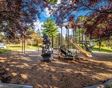 3534 Winthrop Lane - Photo Thumbnail 42